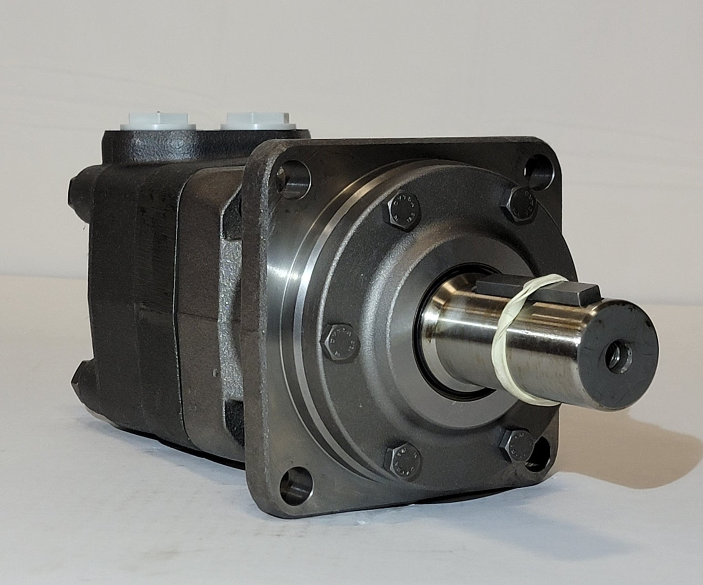 Danfoss Motor 151B2053 New OMT