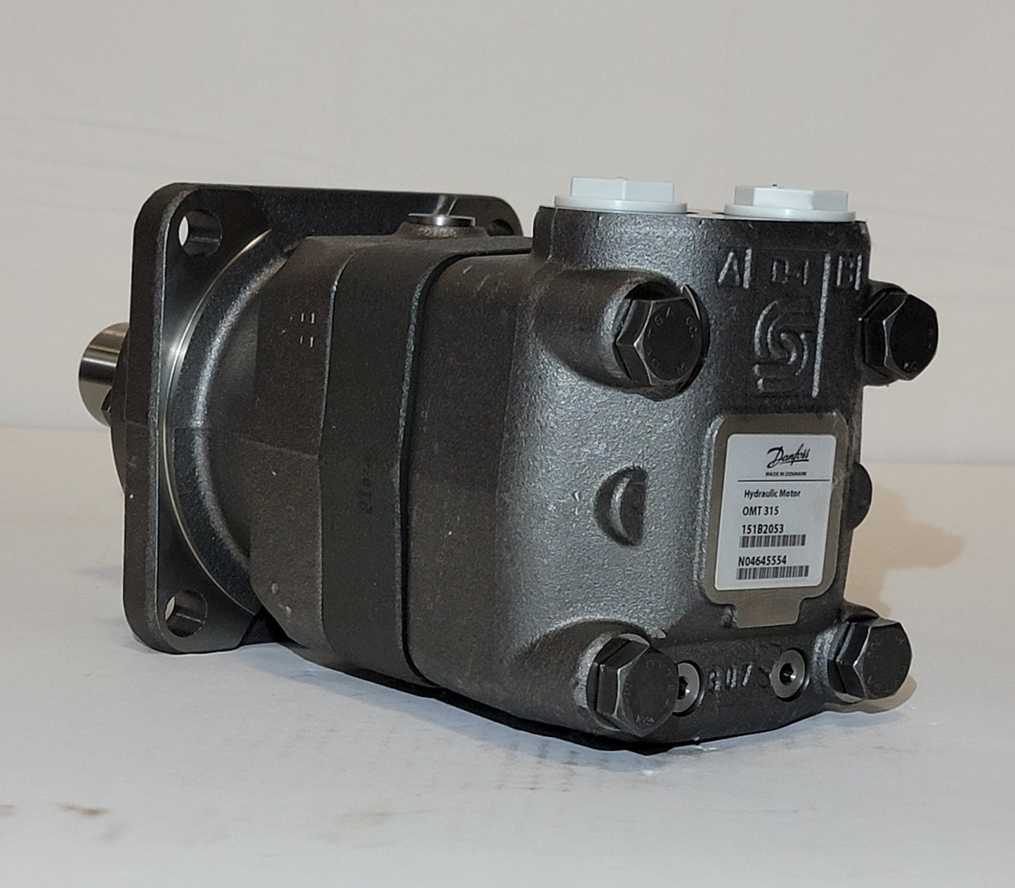 Danfoss Motor 151B2053 New OMT
